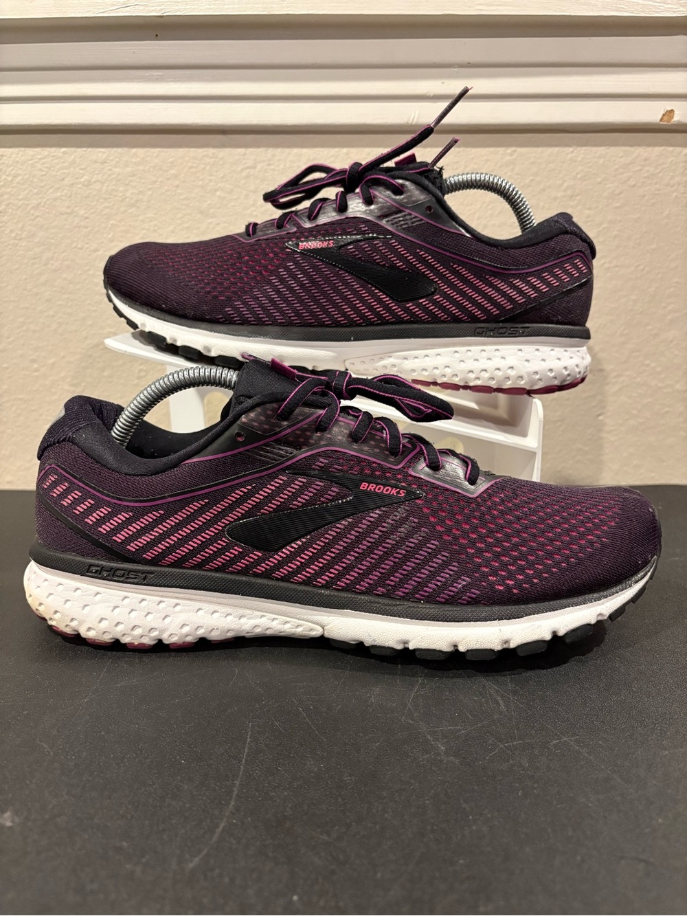 Brooks Ghost 12 Running Shoes Purple Black Pink 1203051D063 Womens Sz 11.5 Wide